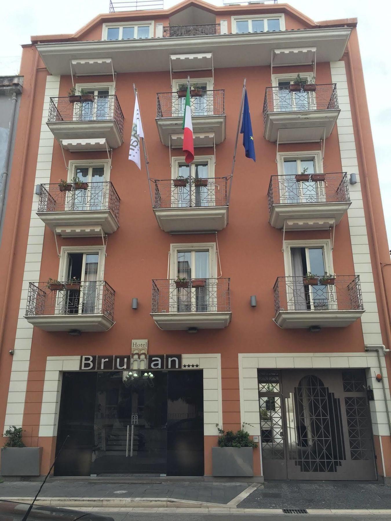 Hotel Bruman Caserta Exterior foto